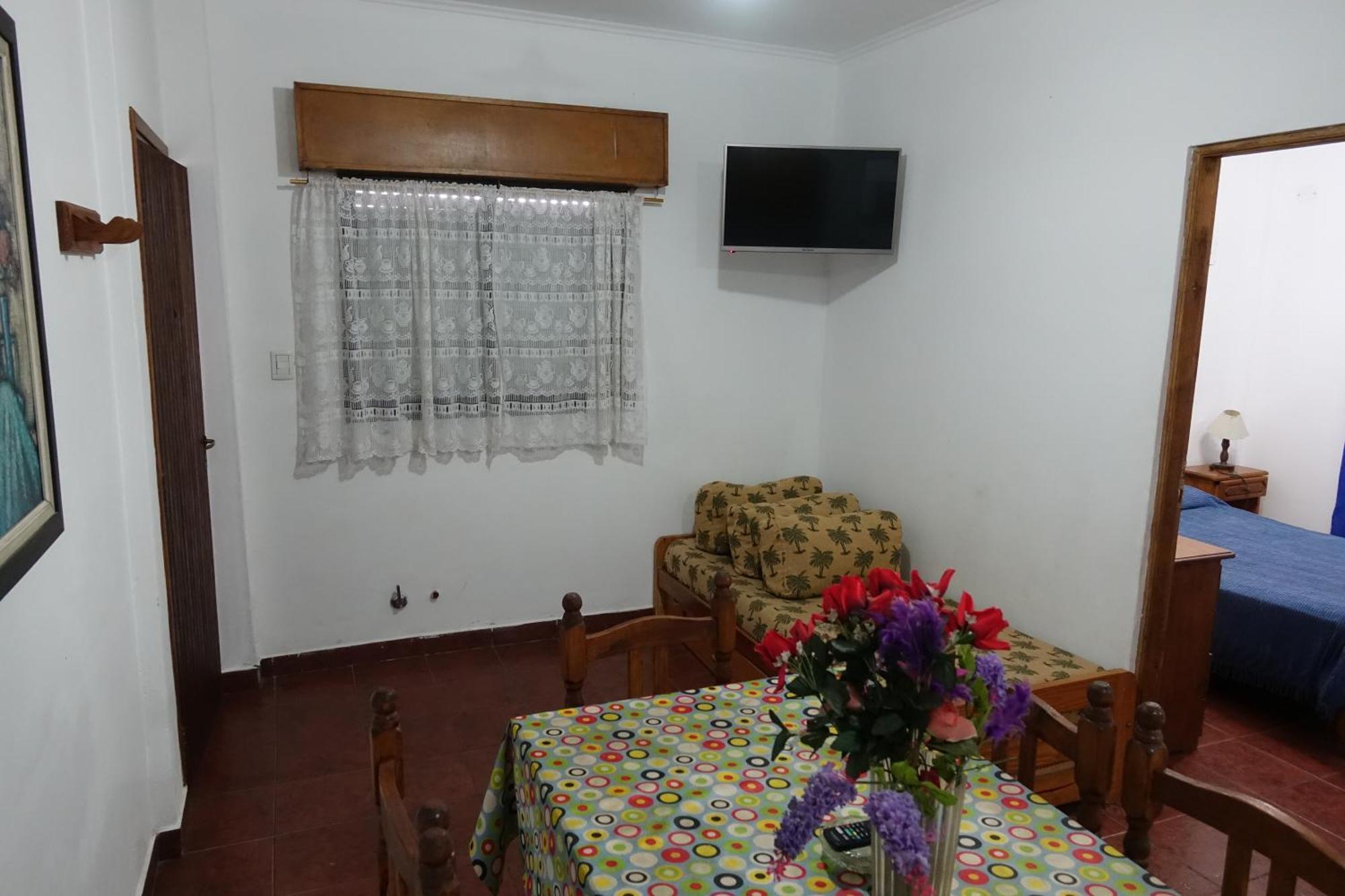 Departamentos VILLAHERMOSA de Un Dormitorio - Dos Dormitorios y Monoambientes San Clemente del Tuyú Exterior foto