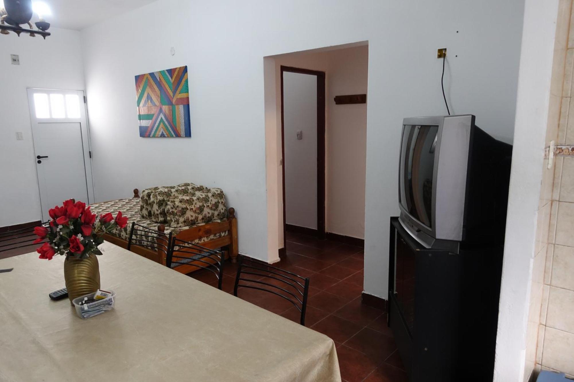 Departamentos VILLAHERMOSA de Un Dormitorio - Dos Dormitorios y Monoambientes San Clemente del Tuyú Exterior foto